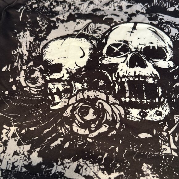 SKULL TANK TOP RARE PUNK ROCK EMO GOTH Spaghetti Straps Size large W/BLACK - Picture 6 of 11